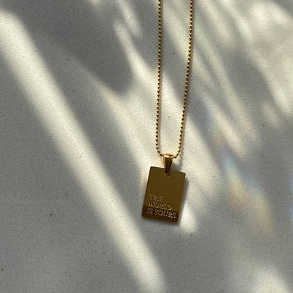 Olivia Gold Pendant Necklace